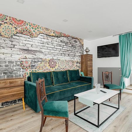 Nowoczesne I Stylowe Apartamenty W Centrum Bytomia Blisko Rynku By Noclegi Renters Extérieur photo