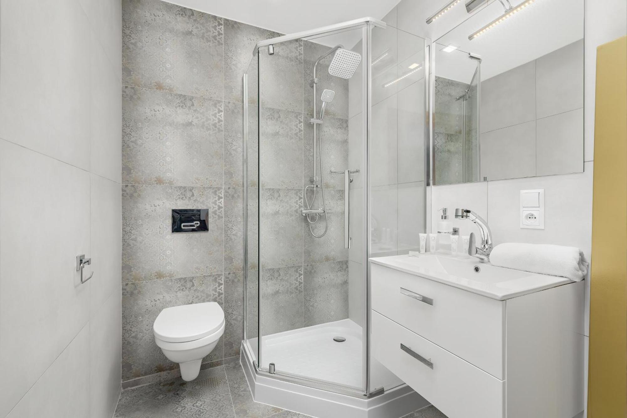Nowoczesne I Stylowe Apartamenty W Centrum Bytomia Blisko Rynku By Noclegi Renters Extérieur photo